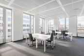 Otevřené kancelářské prostory pro 15 osob v Regus D1 Ricany, cena 112060 CZK / objekt / měsíc, nabízí IWG Management (Czech Republic) s.r.o.