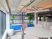Soukromé kancelářské prostory pro 4 osobu v Regus D1 Ricany, cena 20180 CZK / objekt / měsíc, nabízí IWG Management (Czech Republic) s.r.o.