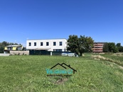 Prodej rodinného domu 4+kk ( 115 m2 ) s parkováním a bazénem v Kroměříži, cena cena v RK, nabízí 