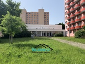 Pronájem obchodního prostoru, 450 m2 - Kroměříž, cena cena v RK, nabízí Valiskova.cz - osobní průvodce realitami