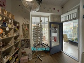 Pronájem obchodního prostoru 32 m2, Kroměříž, cena 20000 CZK / objekt / měsíc, nabízí Valiskova.cz - osobní průvodce realitami