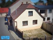 Rodinný dům s poctivým základem a velkým potenciálem podkroví - Počátky, cena 2490000 CZK / objekt, nabízí Eliška Navrátilová