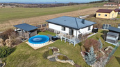 Prodej samostatného zánovního rodinného domu 3+KK, Kačlehy, nedaleko Jindřichova Hradce, cena 8680000 CZK / objekt, nabízí 1. Nonstop Reality