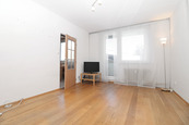 Nabízíme k pronájmu zrekonstruovaný byt 3+1 v ulici Polní v Jihlavě, cena 16500 CZK / objekt / měsíc, nabízí 