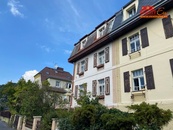 Prodej většího domu s apartmány v Karlových Varech