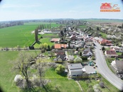 Prodej komerčního objektu s pozemkem k výstavbě v Jaroměři - Jezbinách, cena 8900000 CZK / objekt, nabízí 