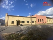 Pronájem komerčního objektu v České Skalice, cena 150000 CZK / objekt / měsíc, nabízí 