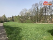 Prodej slunného pozemku v Chvalkovicích, cena 1200 CZK / m2, nabízí REALITY EU