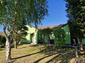 Prodej atypického bytu 1+1 se zahrádkou, Horoměřice, cena 5500000 CZK / objekt, nabízí 