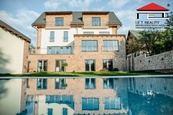Prodej ubytování, 1 500 m2 - Loučná pod Klínovcem - Háj na pozemku 11 000 m2, cena cena v RK, nabízí 