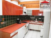 K pronájmu nabízíme podkrovní byt 5+1, 160 m2, Praha 5 - Smíchov, cena 35000 CZK / objekt / měsíc, nabízí 