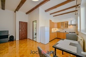 Pronájem bytu 2+kk 53 m2, České Budějovice 2, cena 12500 CZK / objekt / měsíc, nabízí 