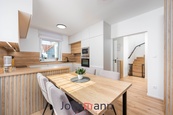 Prodej rodinného domu s garáží 150 m2 + 319 m2 zahrada , Boršov nad Vltavou - Poříčí, cena cena v RK, nabízí Jochmann reality