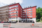 Exkluzivní byt v srdci Prahy - prostorný 3+KK po luxusní rekonstrukci, cena 22275000 CZK / objekt, nabízí Realityspolu