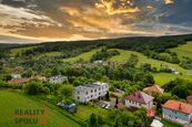 Rodinný dům, 5+2kk, 189m2, pozemek 695m2, cena 4259000 CZK / objekt, nabízí