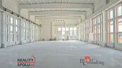 Pronájem dvoupodlažní haly 2785 m, Paskov, cena 300000 CZK / objekt / měsíc, nabízí 