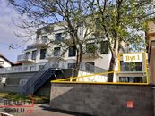 Mezonet s velkou terasou a duší řadového domku, cena 10990000 CZK / objekt, nabízí 