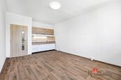 Pronájem 1KK 31 m2, Jižní ulice Česká Lípa, cena 9900 CZK / objekt / měsíc, nabízí 