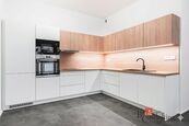 Pronájem, byty/2+kk, 66 m2, Wolkerova 1213/31, 77900 Olomouc, Olomouc [ID 84741], cena 21000 CZK / objekt / měsíc, nabízí 