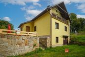 Rekreační dům po rekonstrukci s velkou terasou, garáží a potenciálem další jednotky, cena 5290000 CZK / objekt, nabízí Realityspolu