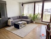 PRODEJ | Moderní byt 3+kk | 65m | lodžie | sklep | garážové stání | Benešov u Prahy, cena 6950000 CZK / objekt, nabízí 