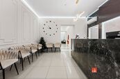 Prodej, komerční/ordinace, 238.5 m2, Hartigova 1116/83, Žižkov, 13000 Praha 3 [ID 86351], cena 26100000 CZK / objekt, nabízí 