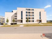 Podnájem bytu 2+kk, 62 m2 se zahradou a garážovým stáním - Měděná 3061/4, Plzeň, cena 22000 CZK / objekt / měsíc, nabízí 