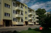 Podnájem rekonstruovaného bytu, cena 12500 CZK / objekt / měsíc, nabízí 