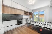Pronájem, byty 1+kk, 24 m2 rozkládací postel, sedačka, vestavné skříně, cena 16000 CZK / objekt / měsíc, nabízí 