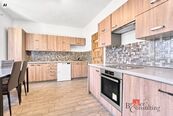 Prodej rodinného domu 97 m, pozemek 954 m, cena 3990000 CZK / objekt, nabízí 