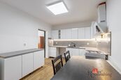 Rodinný dům 4+2 se zahrádkou, cena 5832750 CZK / objekt, nabízí Realityspolu