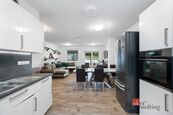 Rodinný dům 5+1 se zahradou, Pozořice, cena 15900000 CZK / objekt, nabízí Realityspolu