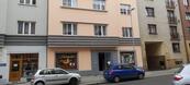 Pronájem suterénního bytu 2+kk v centru Chebu, Mánesova ul., cena 9500 CZK / objekt / měsíc, nabízí 
