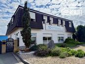 Pronájem obchodních prostor, Chrudim, ul. Ležáků, cena 26000 CZK / objekt / měsíc, nabízí 