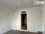 Pronájem komerč. prostoru (obchod, kanc., 30 m2, Drahotuše), cena 5000 CZK / objekt / měsíc, nabízí 