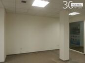 Pronájem komerčního prostoru (obchod, 43 m2, Hranice), cena 17000 CZK / objekt / měsíc, nabízí 