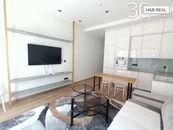 Pronájem bytu 2+kk v centru Zlína, cena 24000 CZK / objekt / měsíc, nabízí 