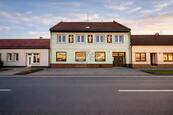 Prodej, Pension 747 m2, Kunovice, cena 6500000 CZK / objekt, nabízí AZET reality
