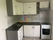 Pronájem bytu 2+1 na sídlišti ve Frýdku- Místku, cena 11000 CZK / objekt / měsíc, nabízí 