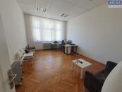 Nájem 4 x kancelář, plocha 101 m2, Praha 9 Vysočany, cena 33300 CZK / objekt / měsíc, nabízí 