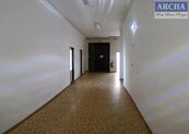 Nájem kanceláří 2 x 75 m2, samostatně, patro s výtahem, Praha 10 Hostivař, cena 165 CZK / m2 / měsíc, nabízí 