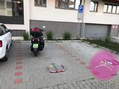 Pronájem venkovního parkovacího stání na ulici Edvarda Beneše, cena 750 CZK / objekt / měsíc, nabízí 