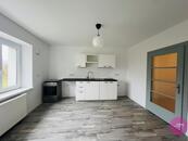 Pronájem rodinného domu 2+1 se zahradou v Bělkovicích- Lašťanech, cena 19000 CZK / objekt / měsíc, nabízí 