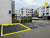 Garážové stání, pronájem, Pardubičky, Pardubice, cena 1500 CZK / objekt / měsíc, nabízí Realitní kancelář STING, s.r.o.