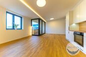 Prémiový pronájem bytu 3+kk 80,6 m, balkon, Světova 16, Praha 8 - Libeň, cena 36000 CZK / objekt / měsíc, nabízí RELITAS - realitní asociace s.r.o.