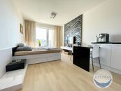 Pronájem bytu 1+kk 33 m s terasou, cena 18500 CZK / objekt / měsíc, nabízí RELITAS - realitní asociace s.r.o.