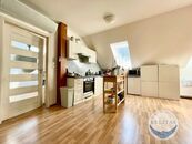 Pronájem bytu 3+kk 89 m, cena 19500 CZK / objekt / měsíc, nabízí 
