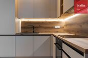 Prodej mezonetového bytu 2+kk 56 m Vrtbova, Praha - Nusle, cena 11500000 CZK / objekt, nabízí 