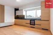 Pronájem bytu 2+kk, Nákladní, Opava, cena 15000 CZK / objekt / měsíc, nabízí 