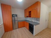 Pronájem zrekonstruovaného bytu 1+1, Tišnov, Květnická, cena 12000 CZK / objekt / měsíc, nabízí Komplexní Reality Development, s.r.o.